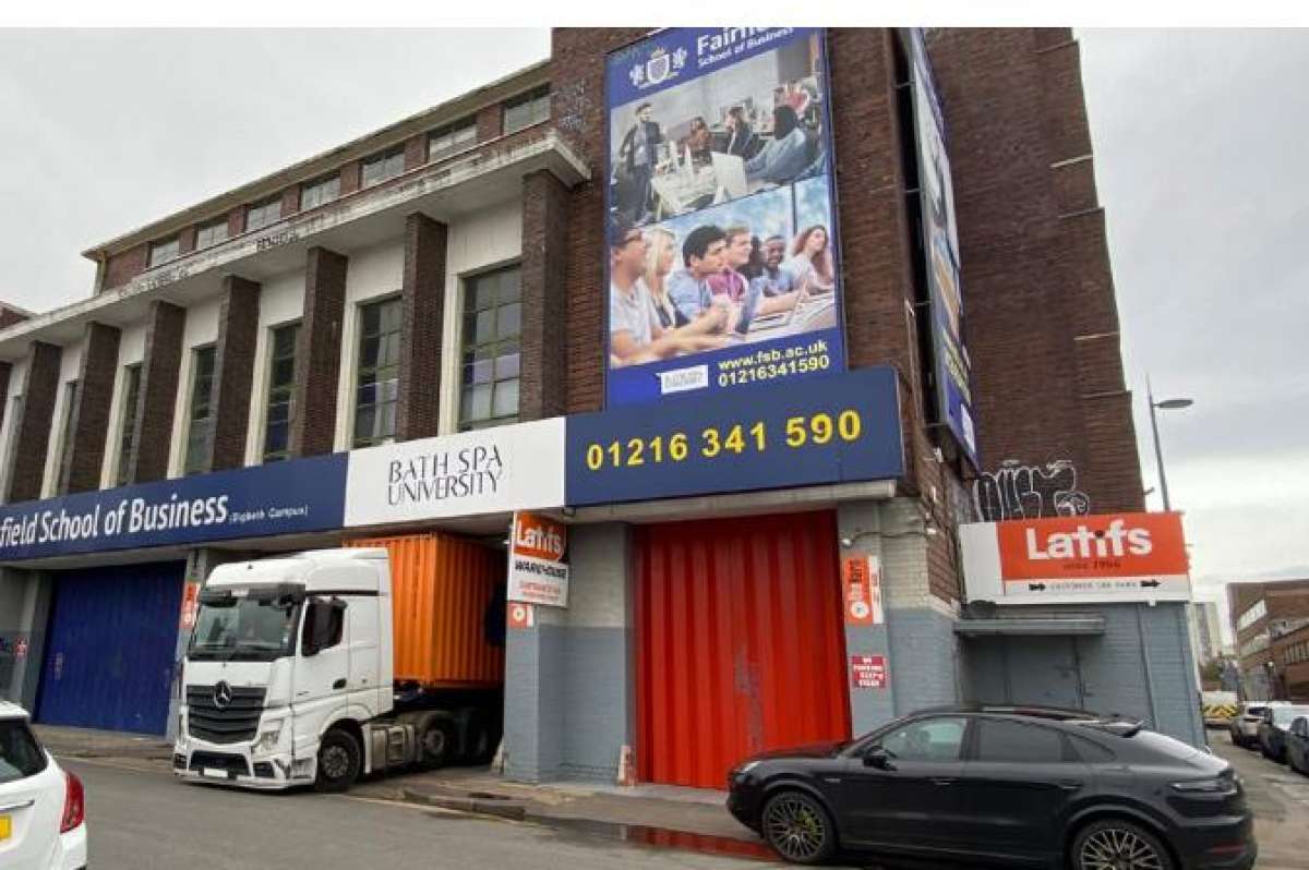 Industrial Unit in Birmingham - photo 4