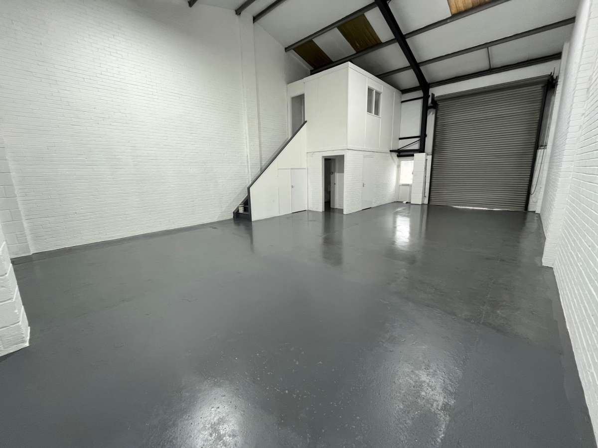 Industrial Unit in Brightlingsea - photo 2