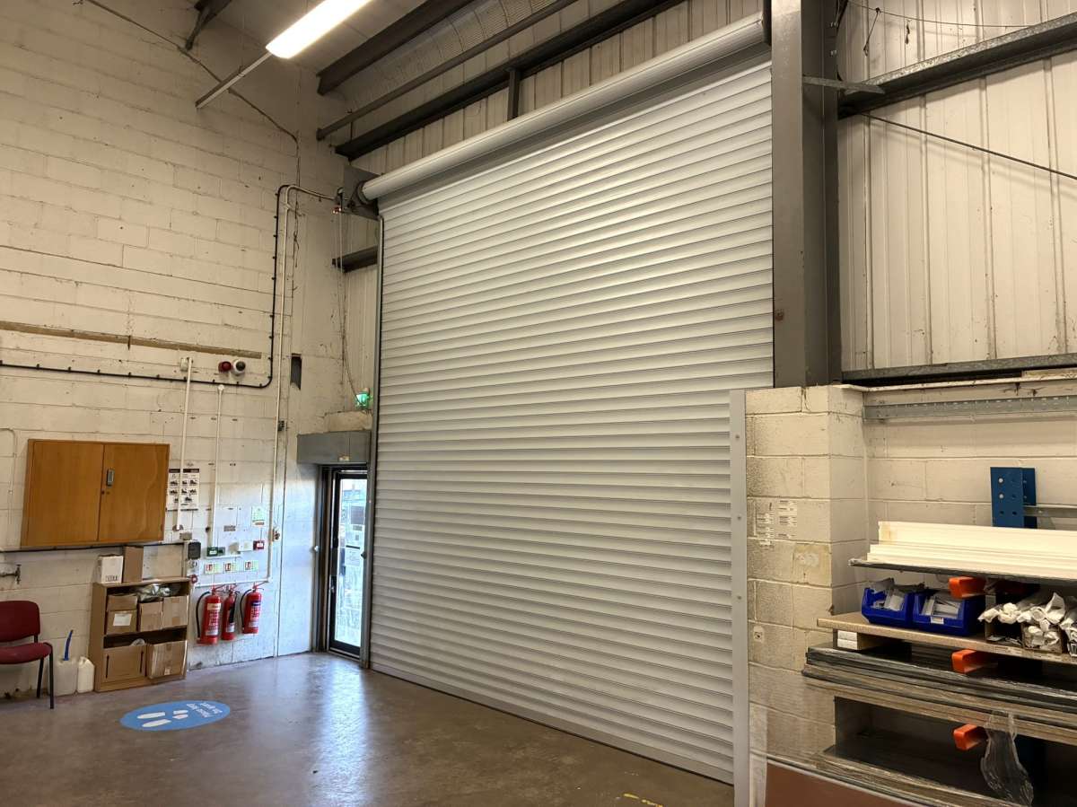 Industrial Unit in Cambridge - photo 4