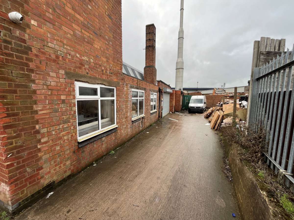 Industrial Unit in Wigston - photo 4