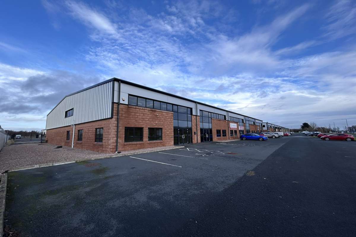 Industrial Unit in Belfast - photo 2