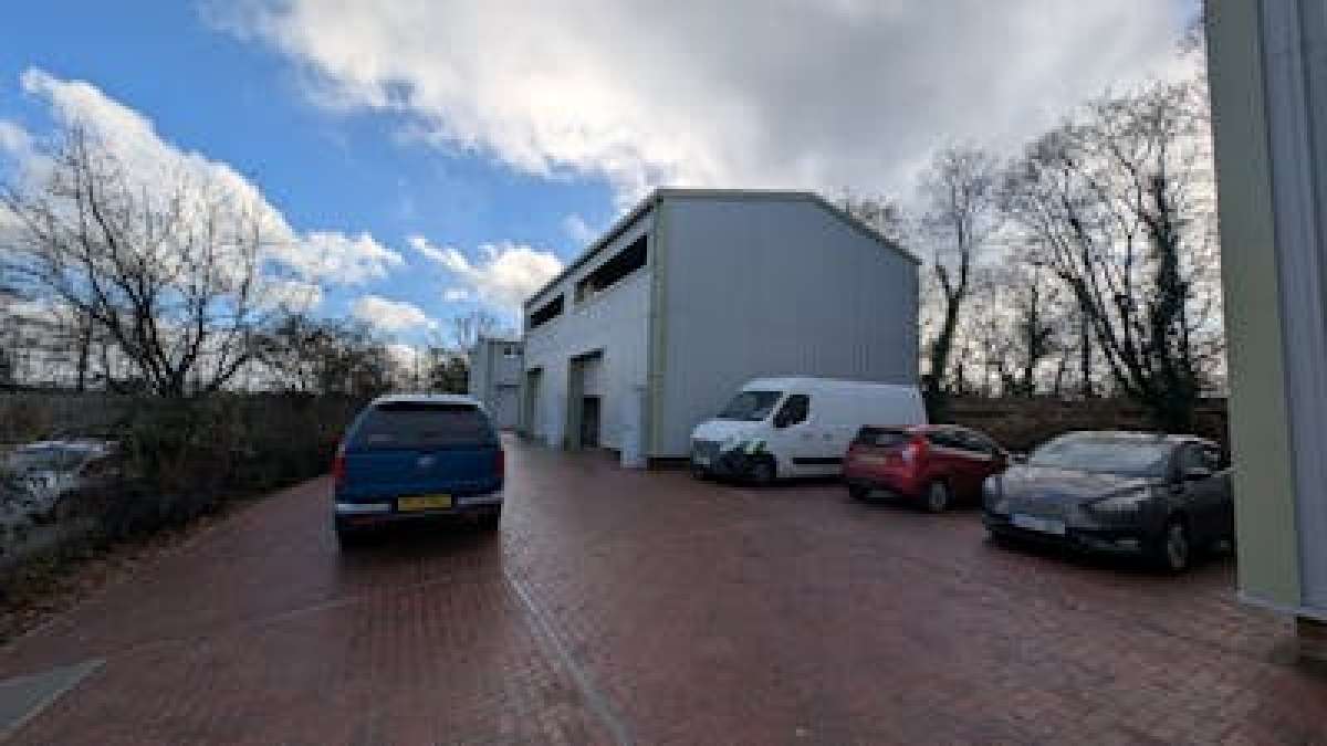 Industrial Unit in Southampton - photo 4