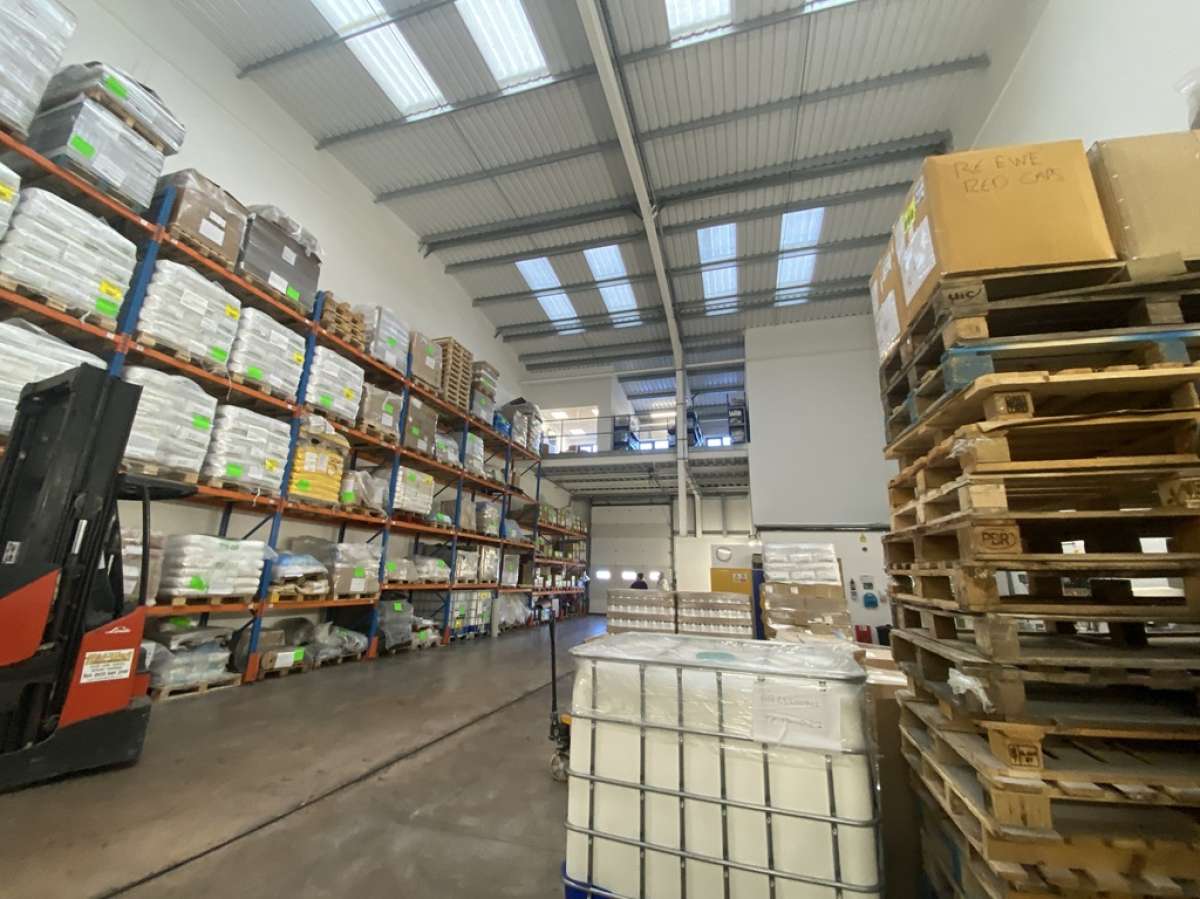 Industrial Unit in Rowley Regis - photo 3