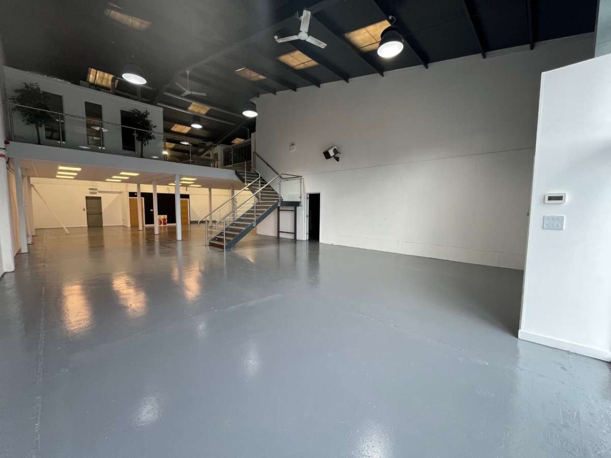 Industrial Unit in Stanway - photo 2