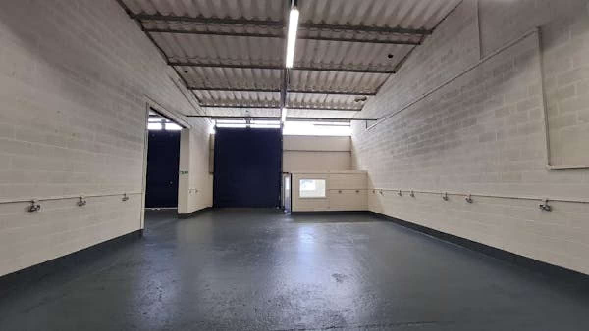 Industrial Unit in Kidderminster - photo 2