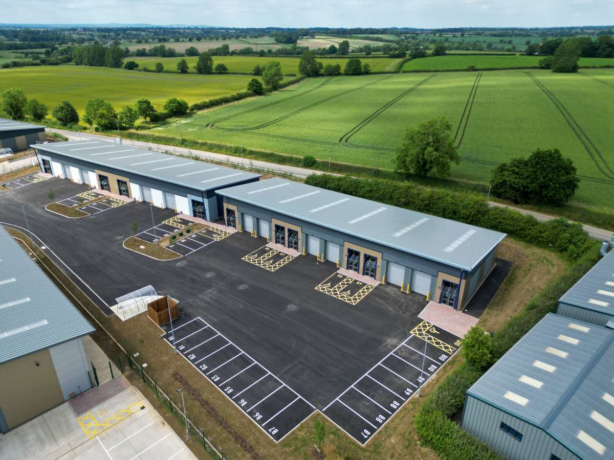 Industrial Unit in Kibworth - photo 4