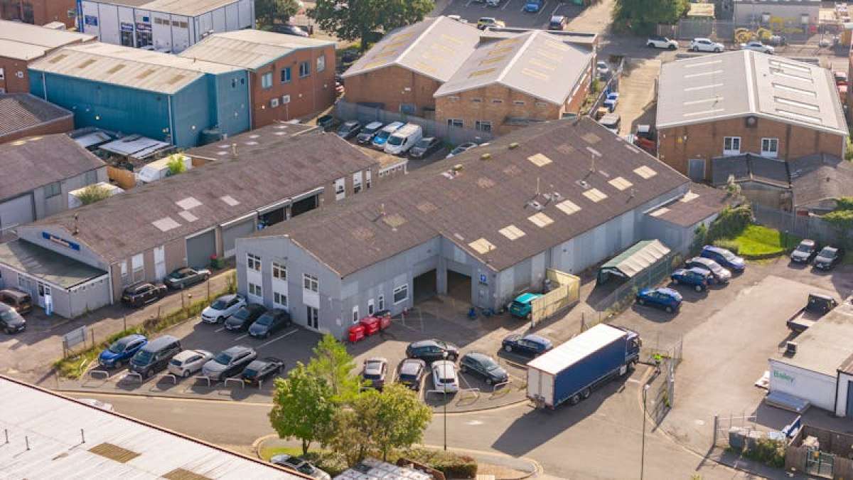 Industrial Unit in Horsham - photo 3
