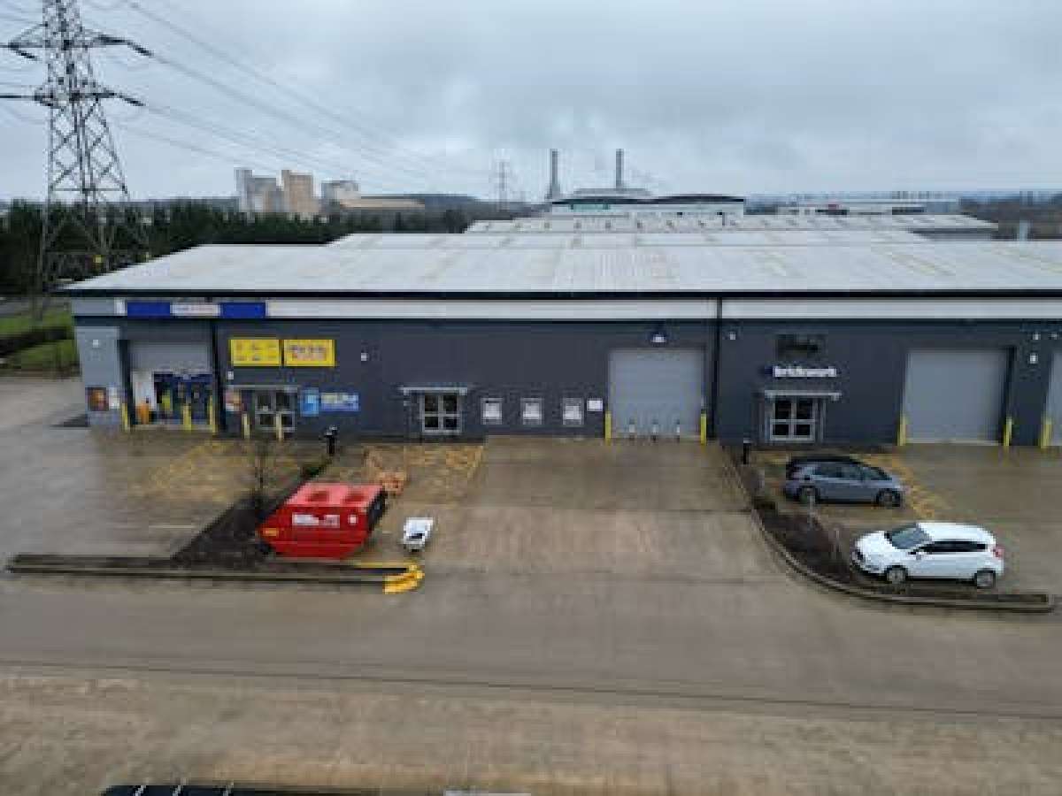 Industrial Unit in Corby - photo 4