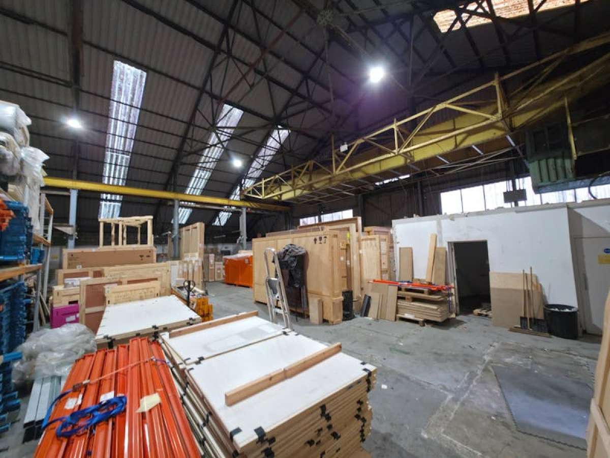 Industrial Unit in Leyton - photo 4