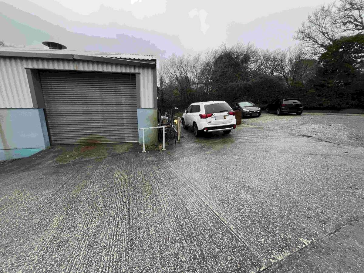 Industrial Unit in Wadebridge - photo 3