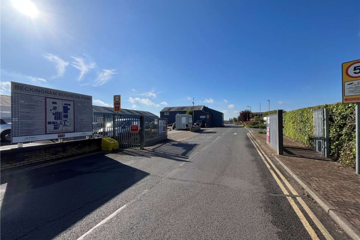 Industrial Unit in Maldon - photo 3