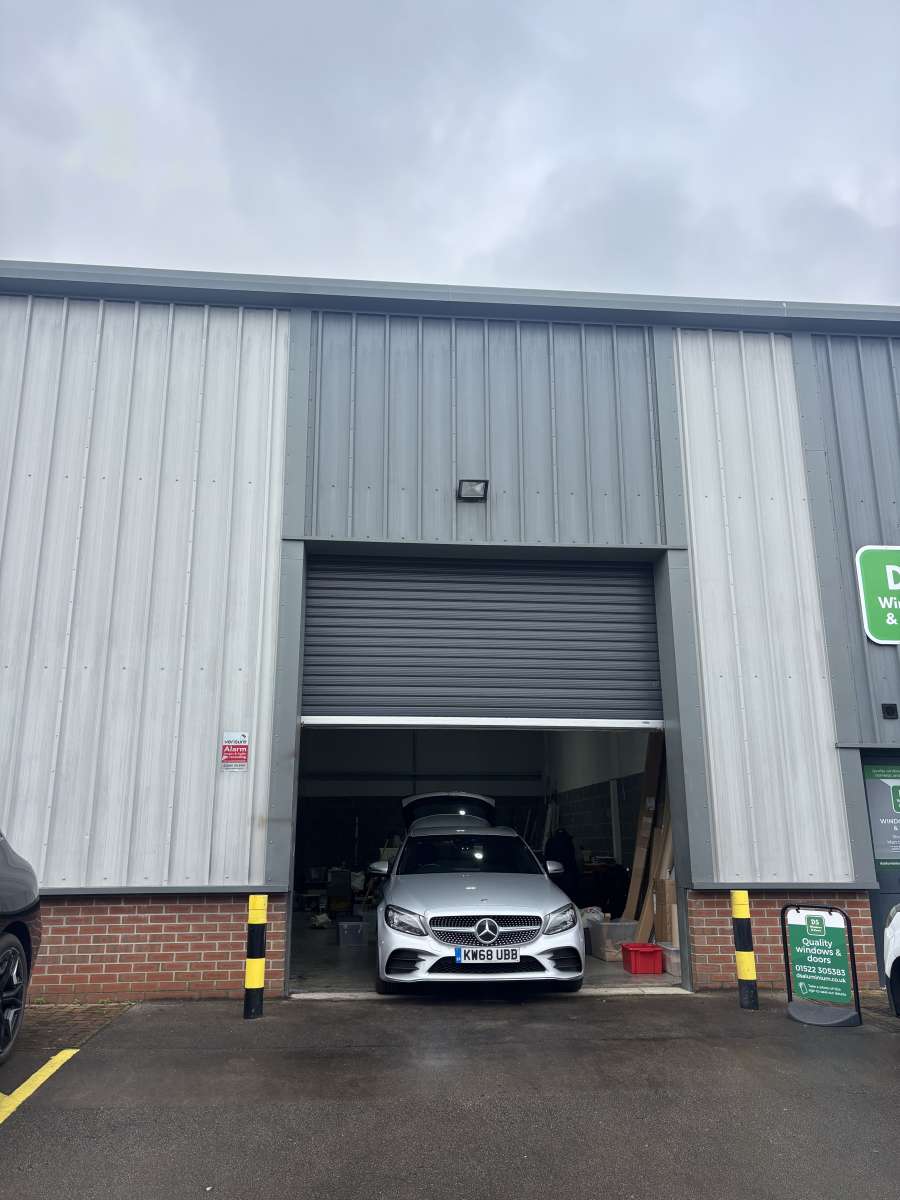 Industrial Unit in Lincoln - photo 3