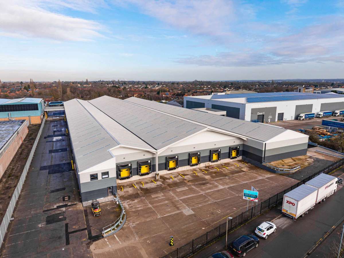 Industrial Unit in Leicester - photo 2