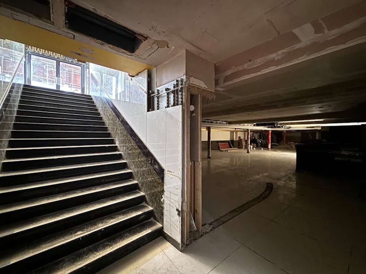 Industrial Unit in Basingstoke - photo 4