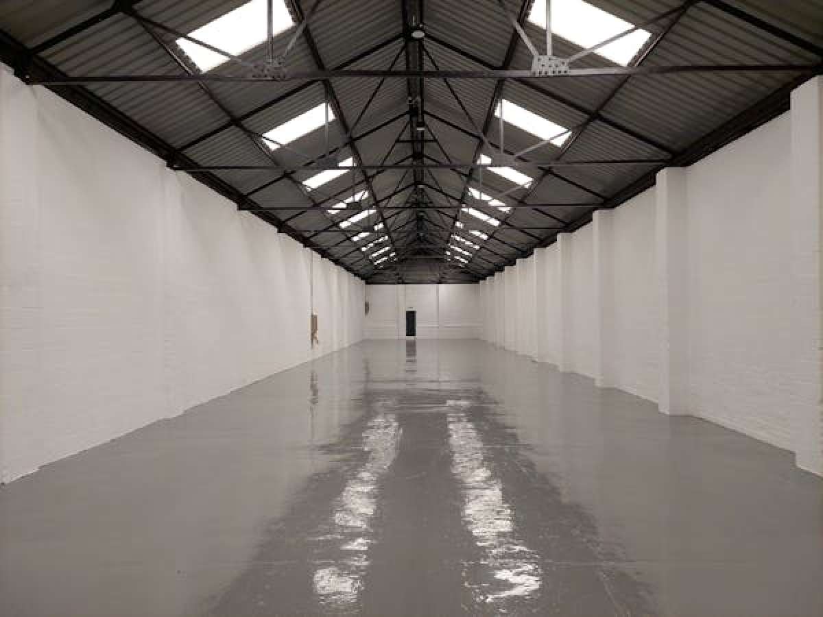 Industrial Unit in West Bromwich - photo 4