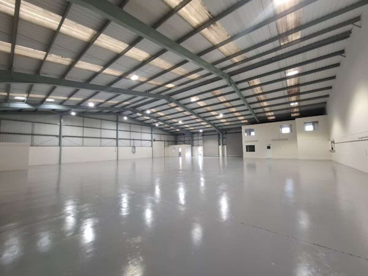 Industrial Unit in Droitwich - photo 2