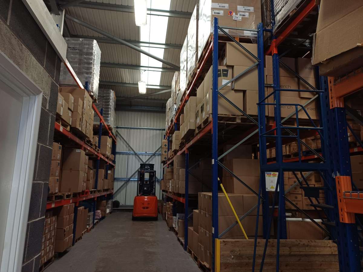 Industrial Unit in Market Harborough - photo 4