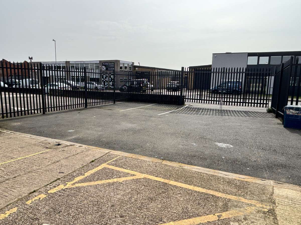 Industrial Unit in Wigston - photo 3