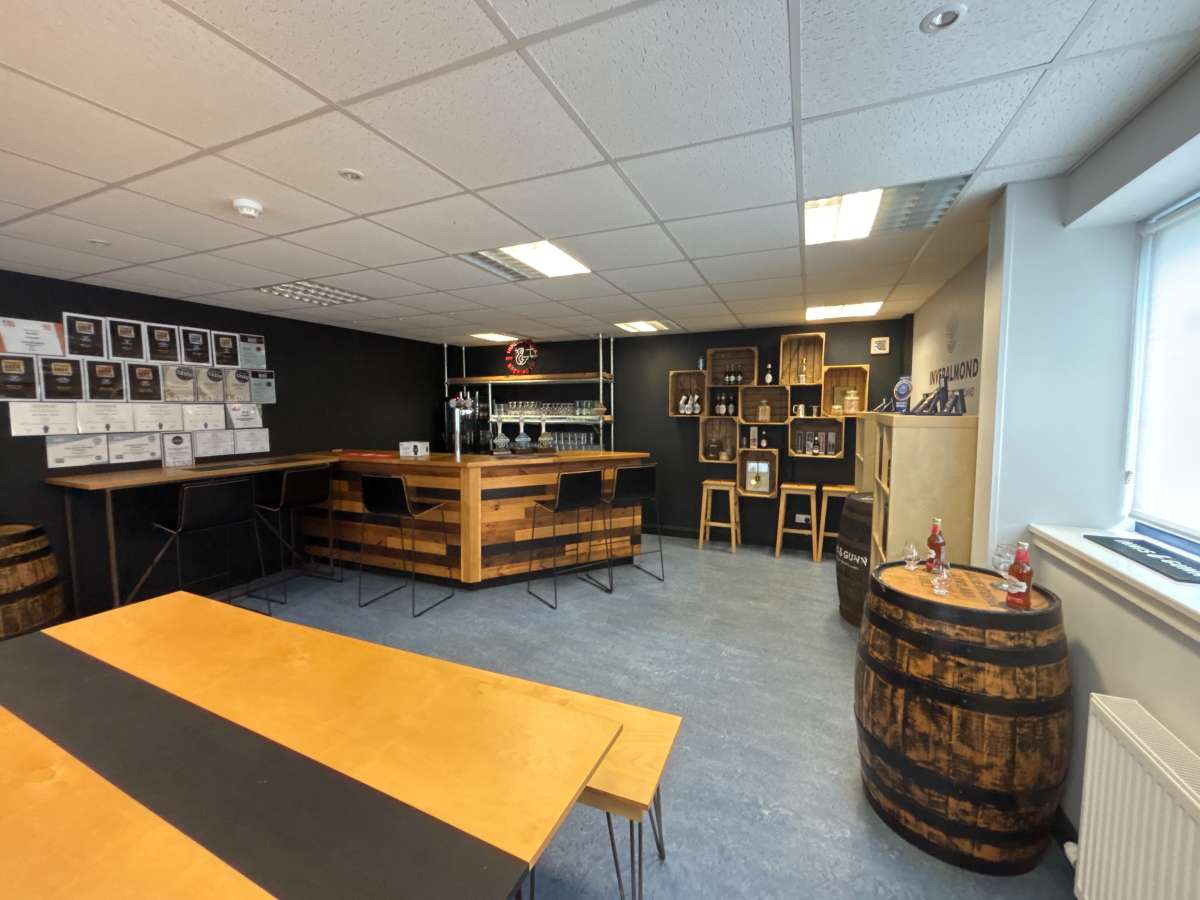 Industrial Unit in Inveralmond Industrial Estate - photo 4