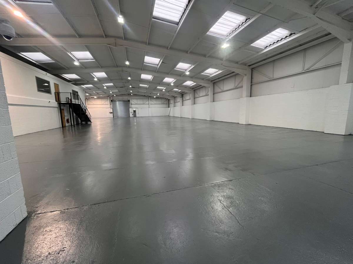 Industrial Unit in Hinckley - photo 4