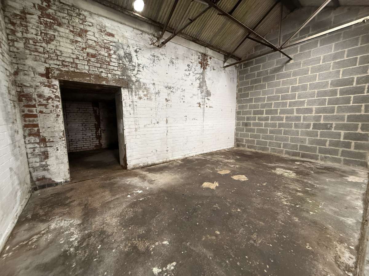 Industrial Unit in Leicester - photo 4