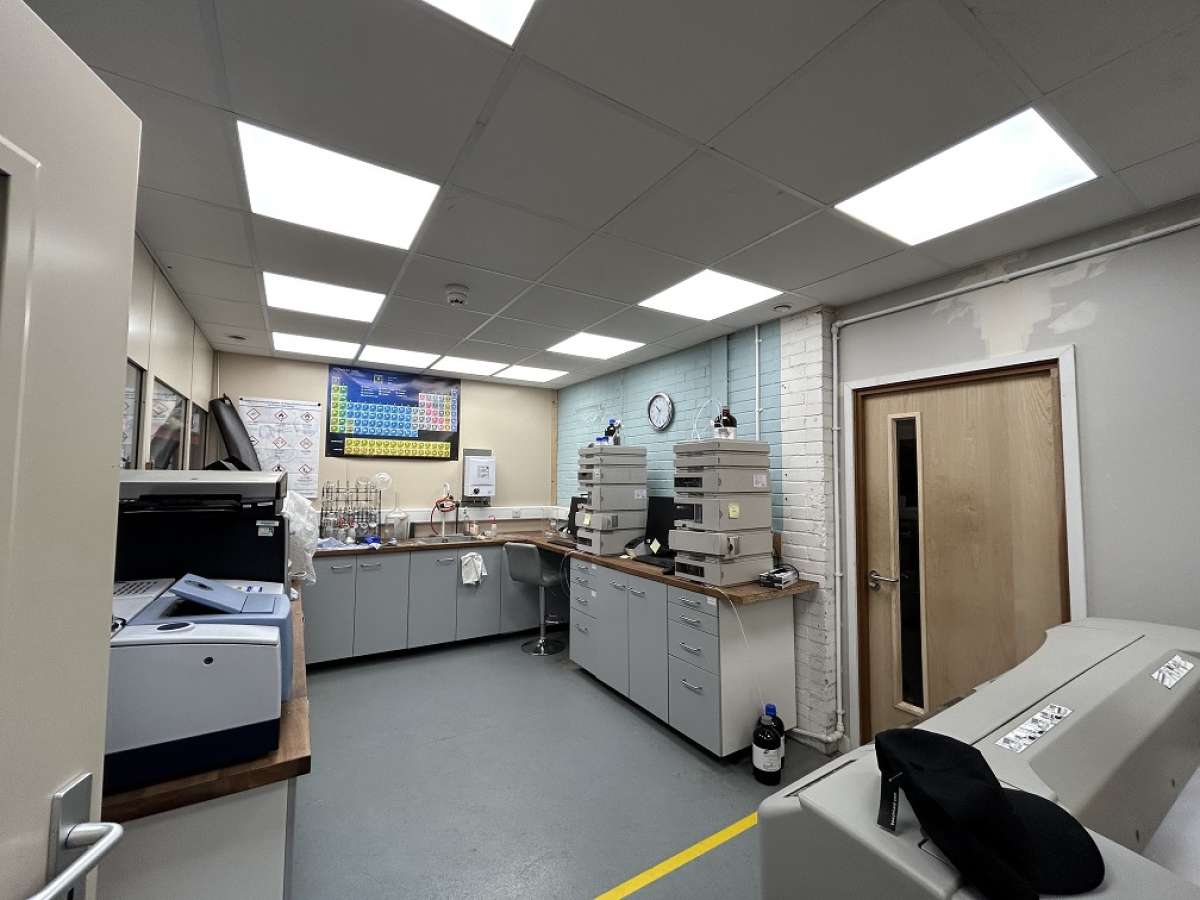 Industrial Unit in Melton Mowbray - photo 2