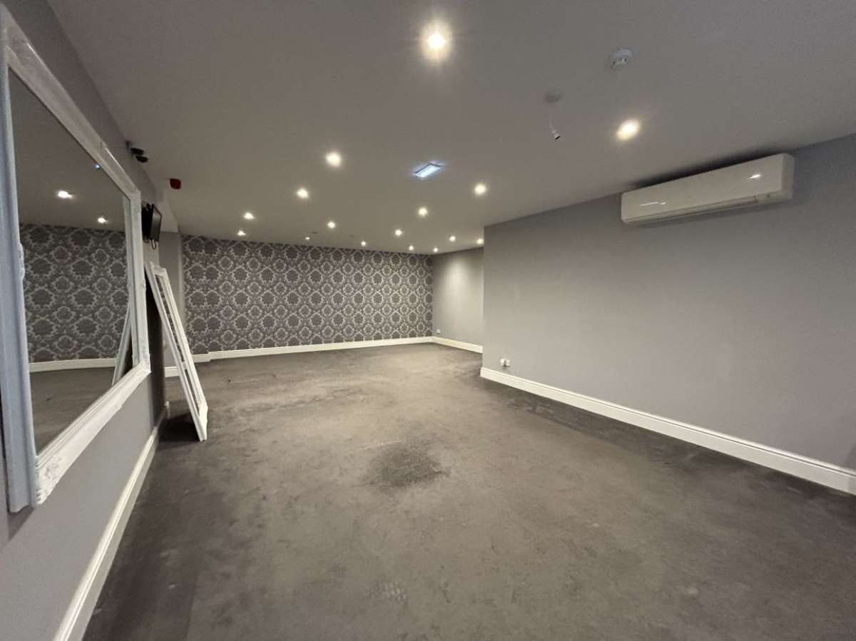 Industrial Unit in Plymouth - photo 4