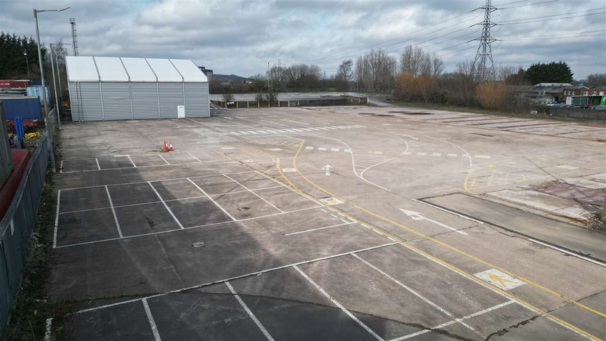 Industrial Unit in Rowley Regis - photo 4