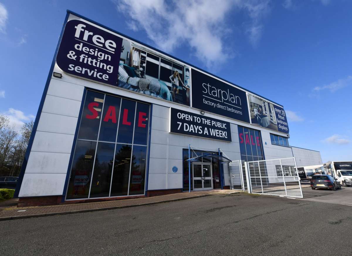 Industrial Unit in Westbrook - photo 2