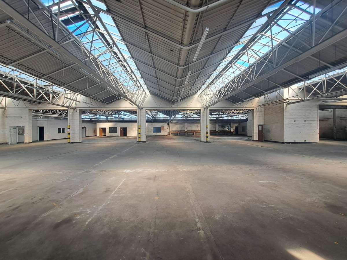 Industrial Unit in Northampton - photo 2