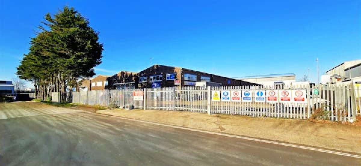Industrial in Lancing