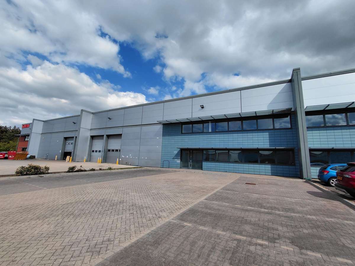 Industrial Unit in Kingston - photo 2