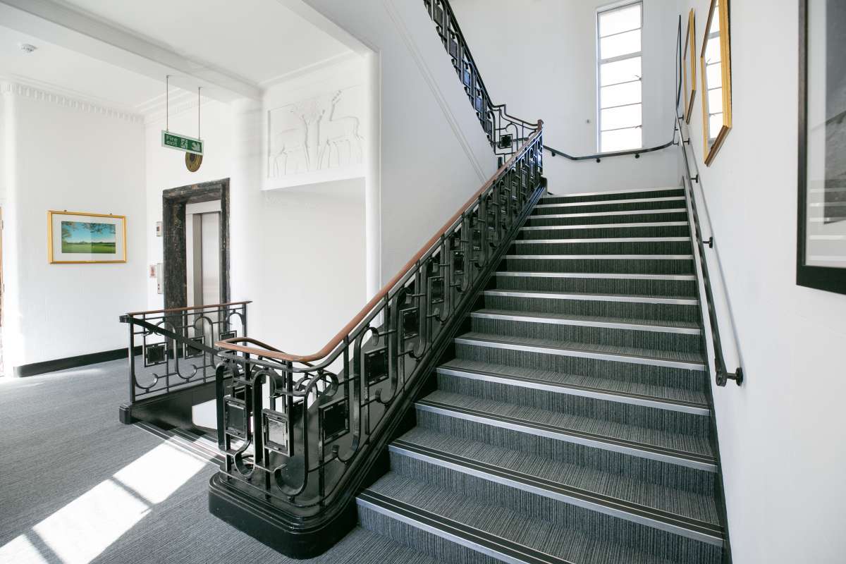 Industrial Unit in London - photo 4