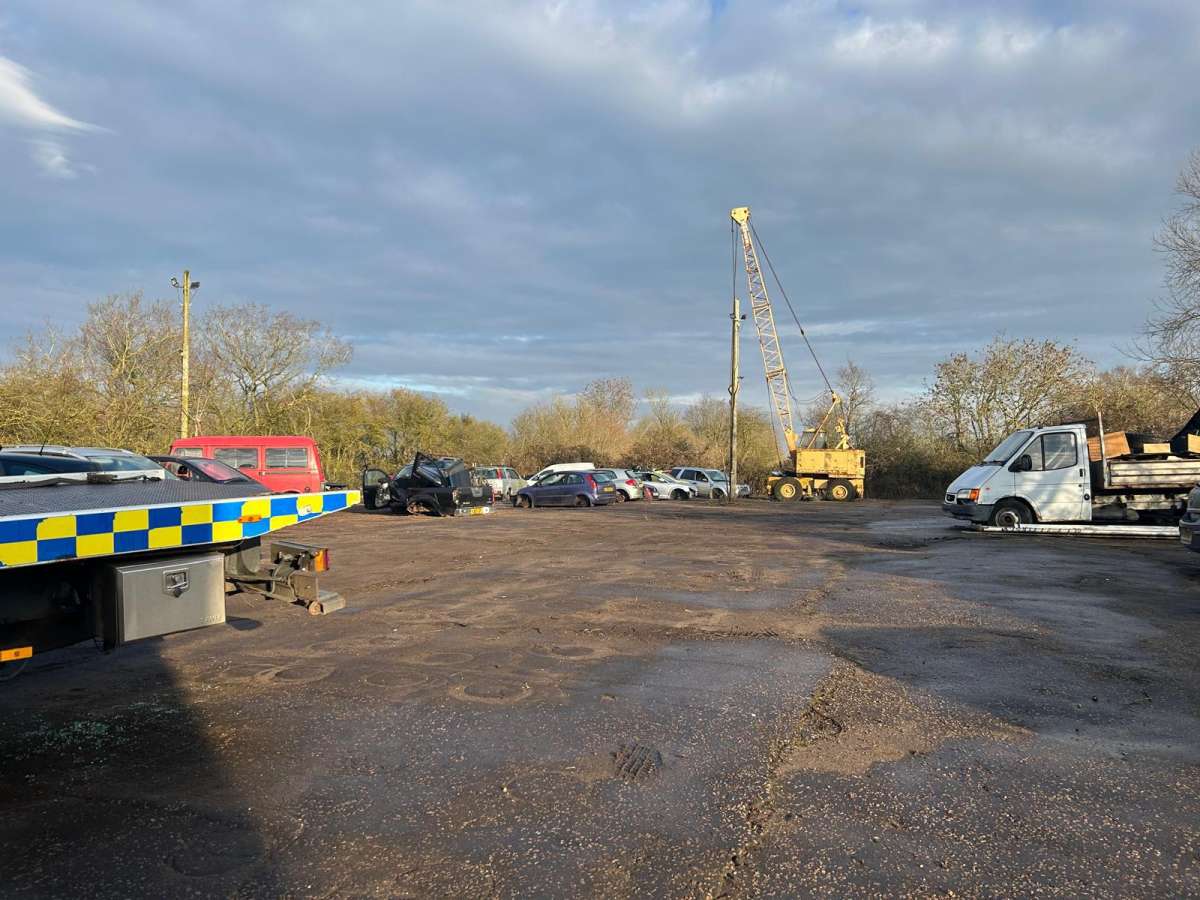 Industrial Unit in Seething - photo 4