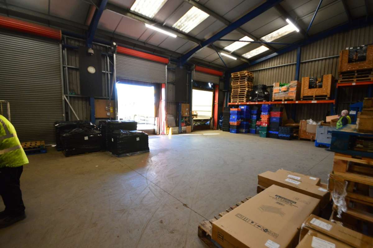 Industrial Unit in Pottington Business Park - photo 4