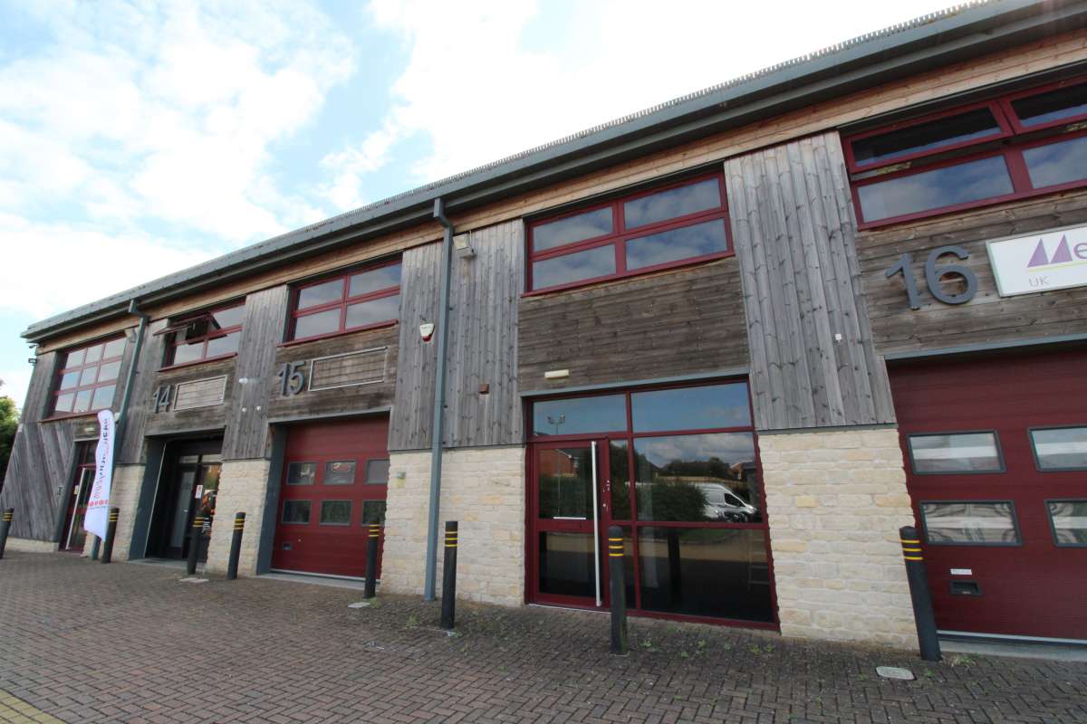 Industrial in Hinckley