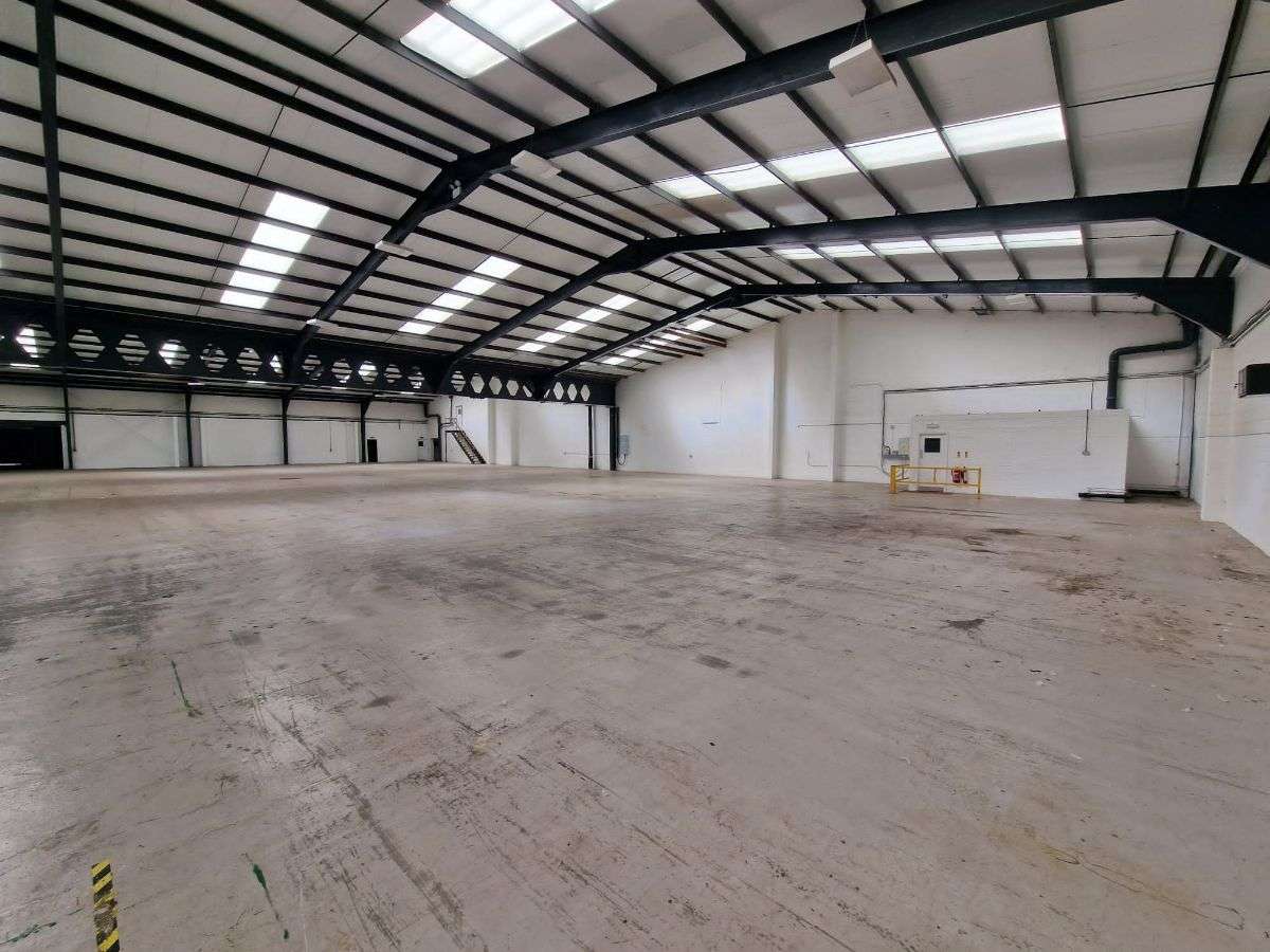 Industrial Unit in Wrexham - photo 3