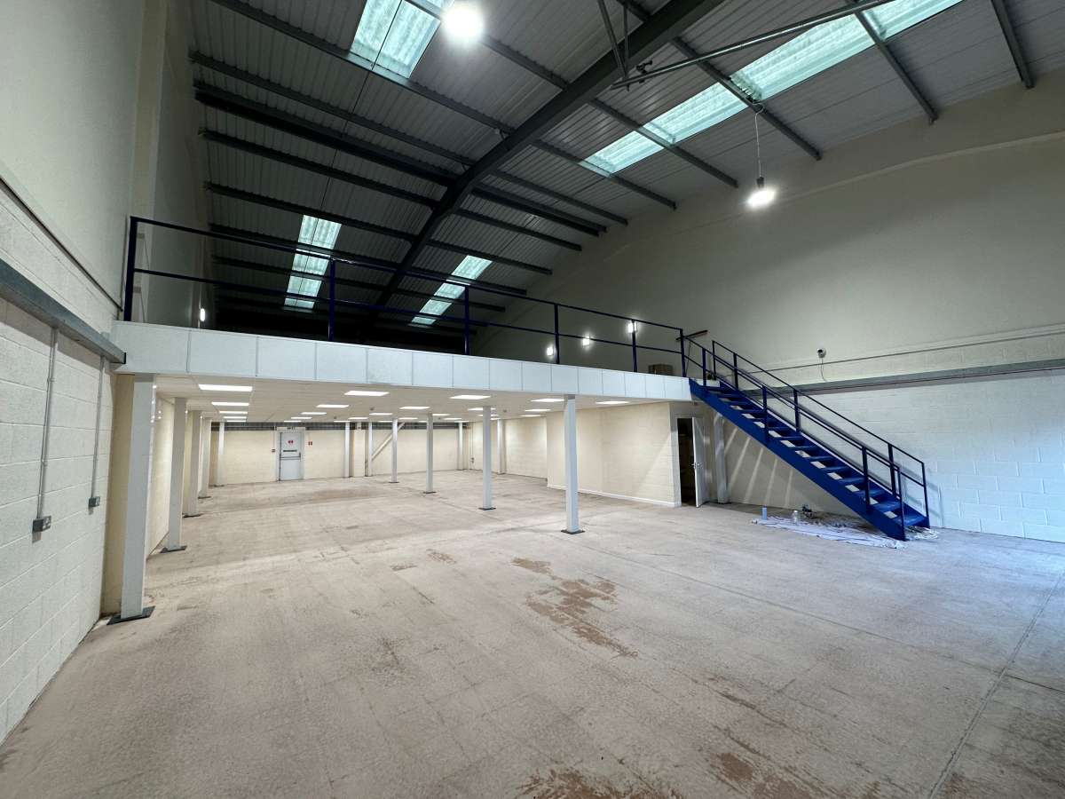 Industrial Unit in Exeter - photo 2