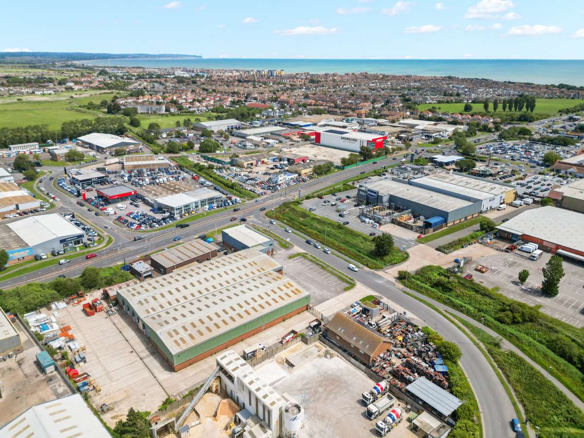 Industrial Unit in Eastbourne - photo 2