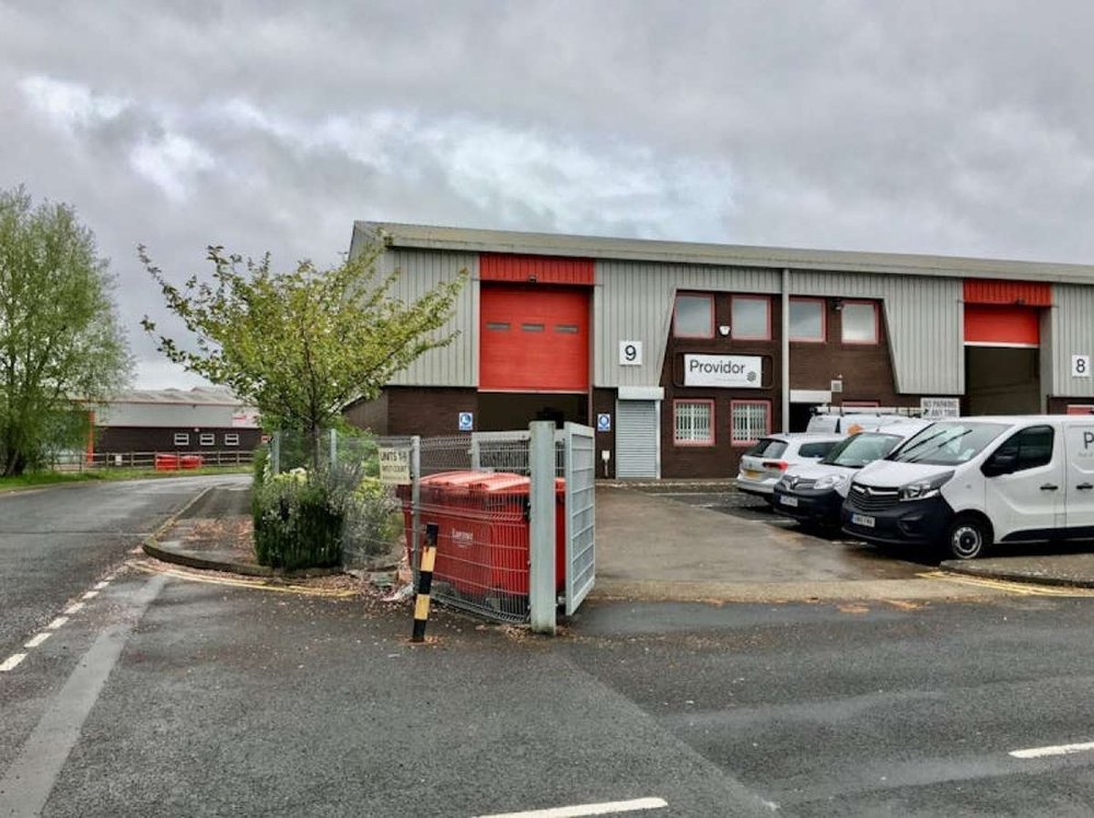Industrial Unit in Bromsgrove - photo 2