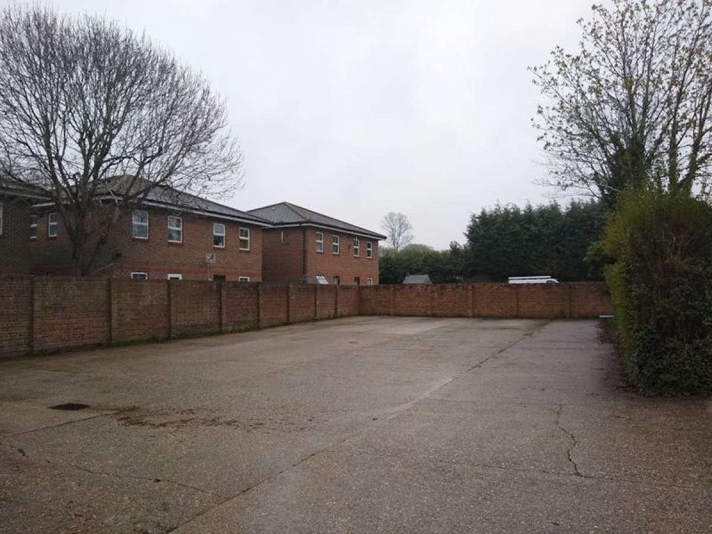 Industrial Unit in Horsham - photo 2