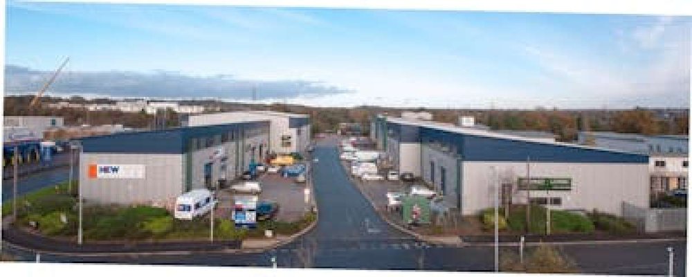 Industrial Unit in Poole - photo 4