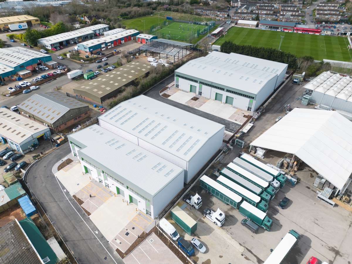 Industrial Unit in Brackley - photo 3