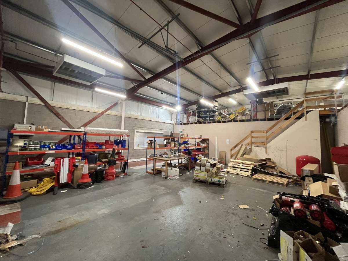 Industrial Unit in Edinburgh - photo 3