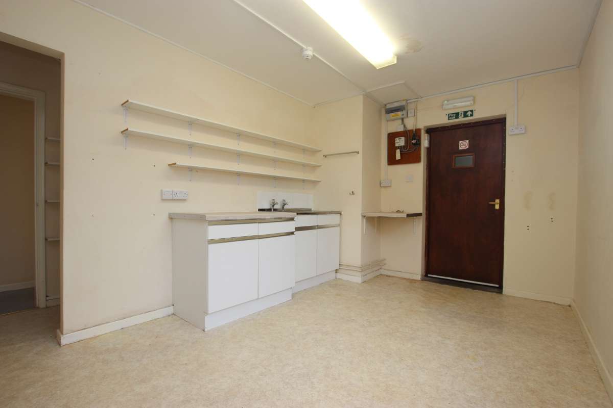 Industrial Unit in Lincoln - photo 4