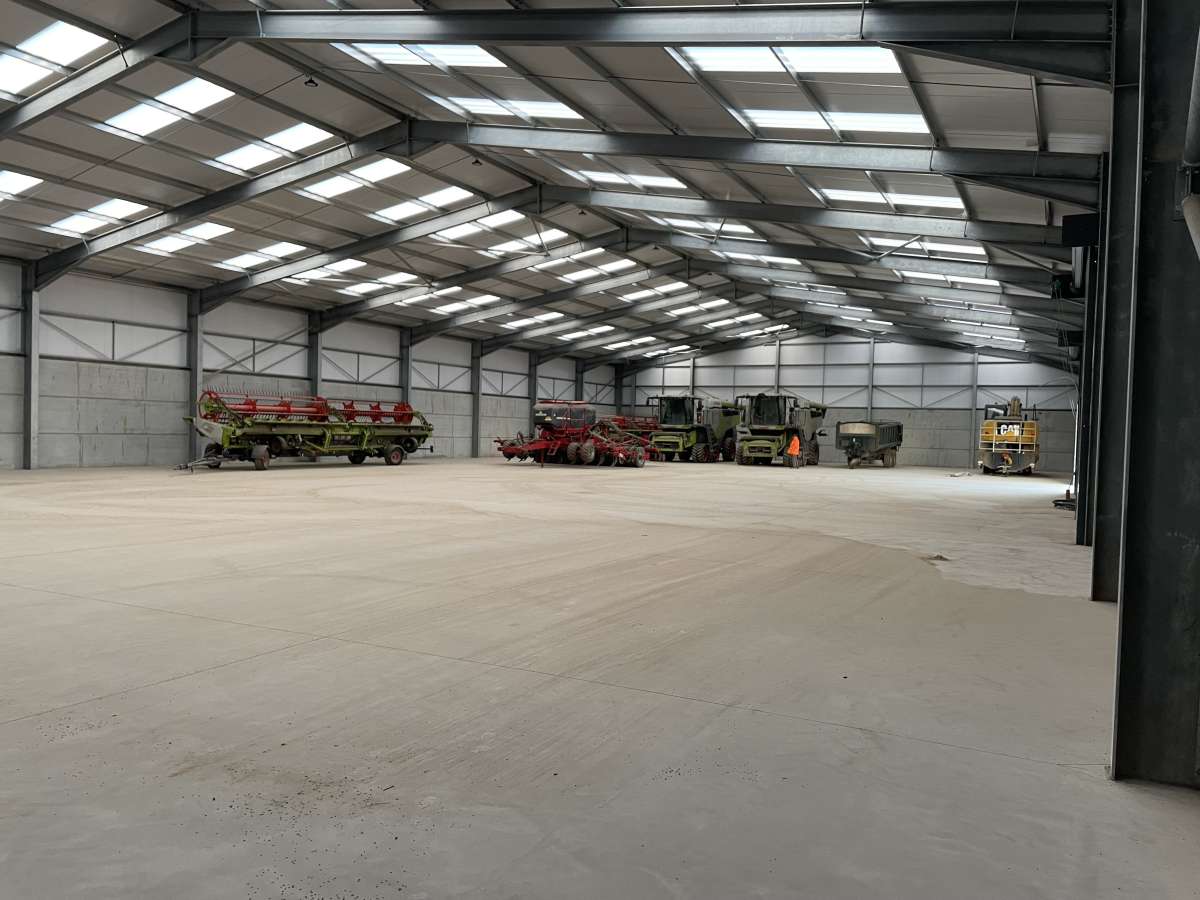 Industrial Unit in Wolverhampton - photo 4