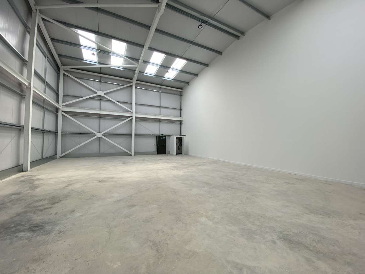 Industrial Unit in Winchester - photo 4