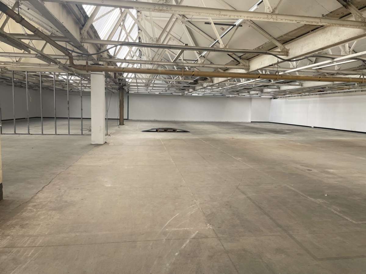 Industrial Unit in Birmingham - photo 4