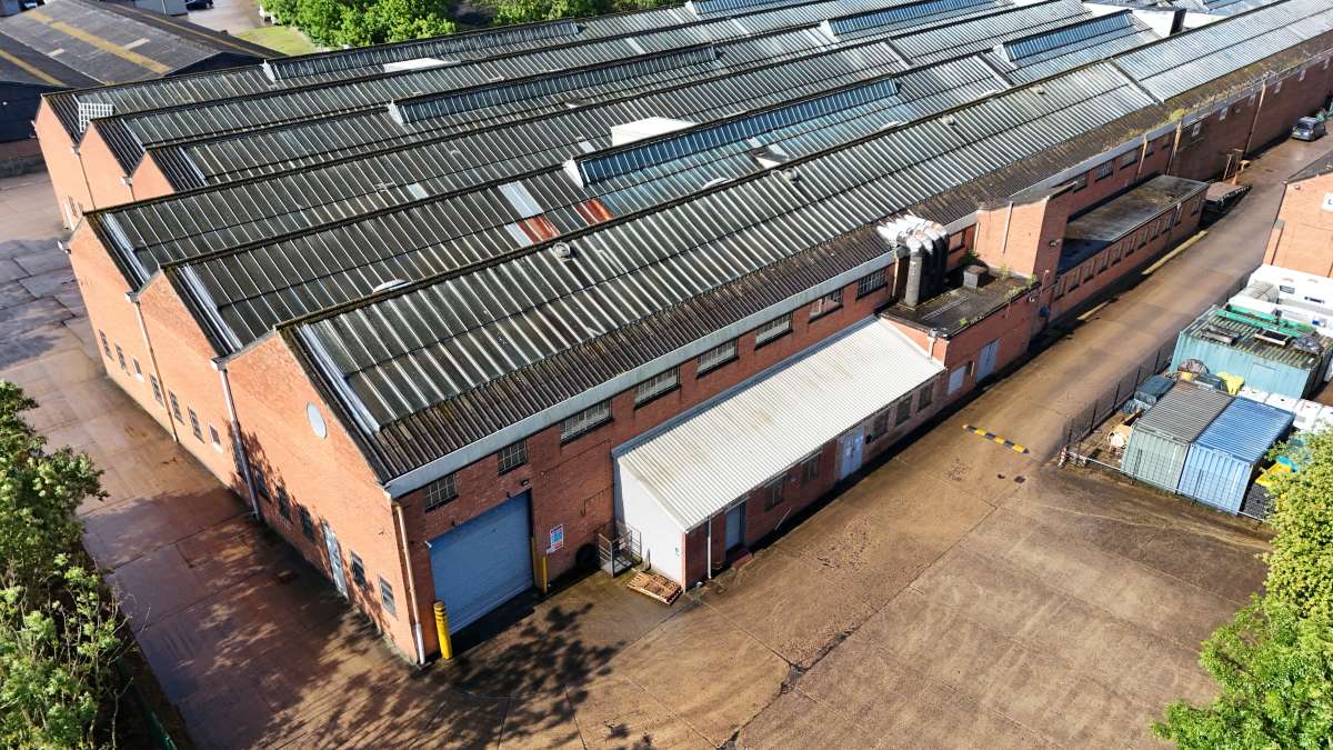 Industrial Unit in Lutterworth - photo 2