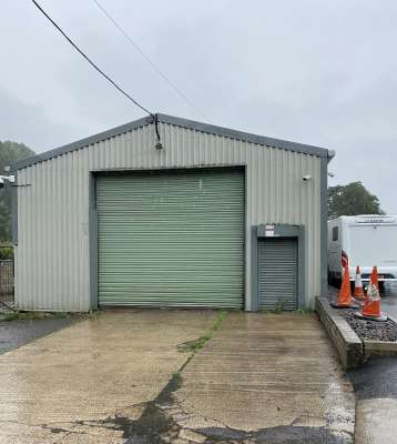 Industrial Unit in Abergavenny - photo 2